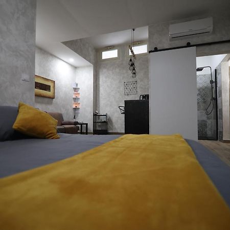 La Clessidra B&B Bari Bagian luar foto