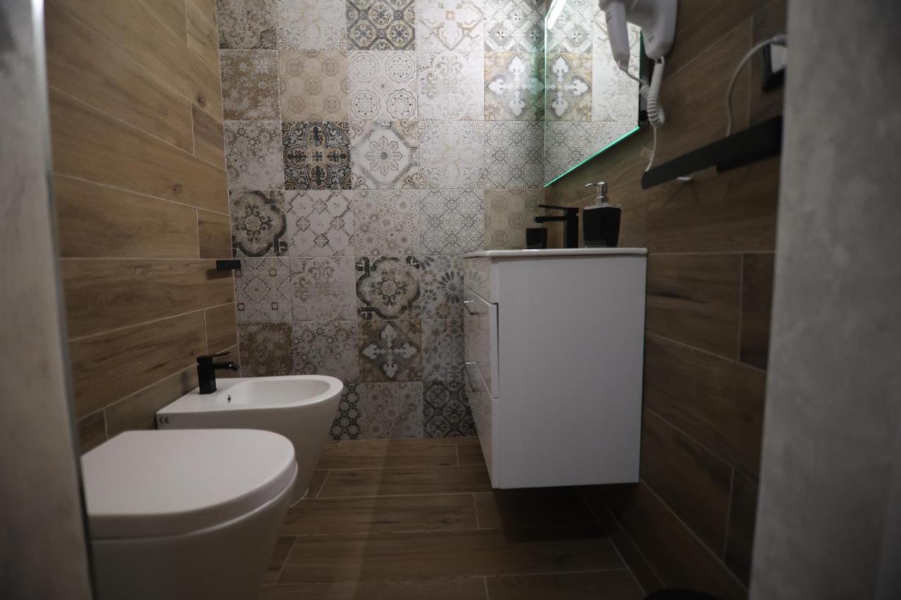 La Clessidra B&B Bari Bagian luar foto